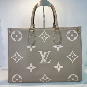 *SOLD* LOUIS VUITTON ON THE GO MM DOVE/CREAM